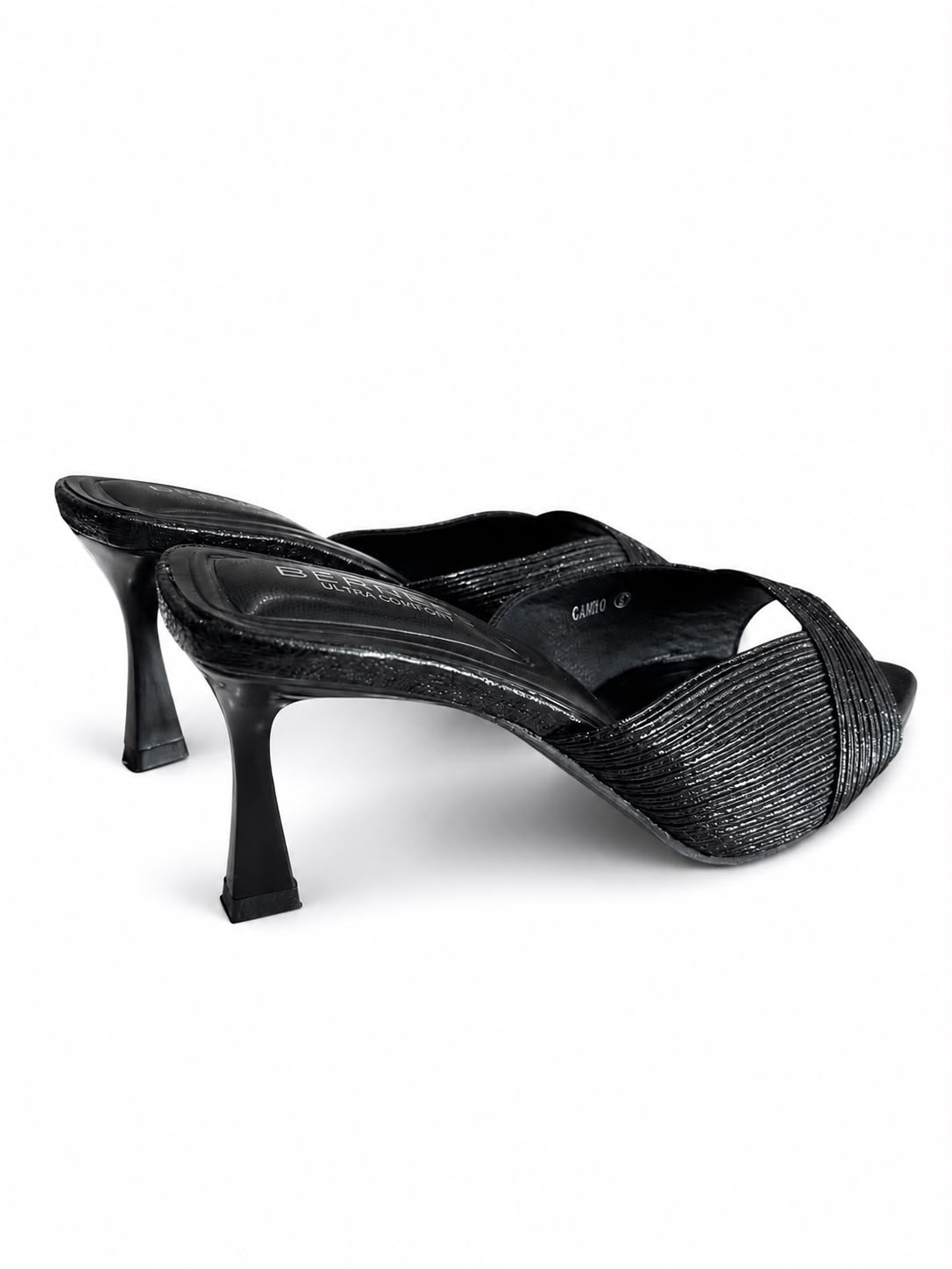 CAMEO NEGRO